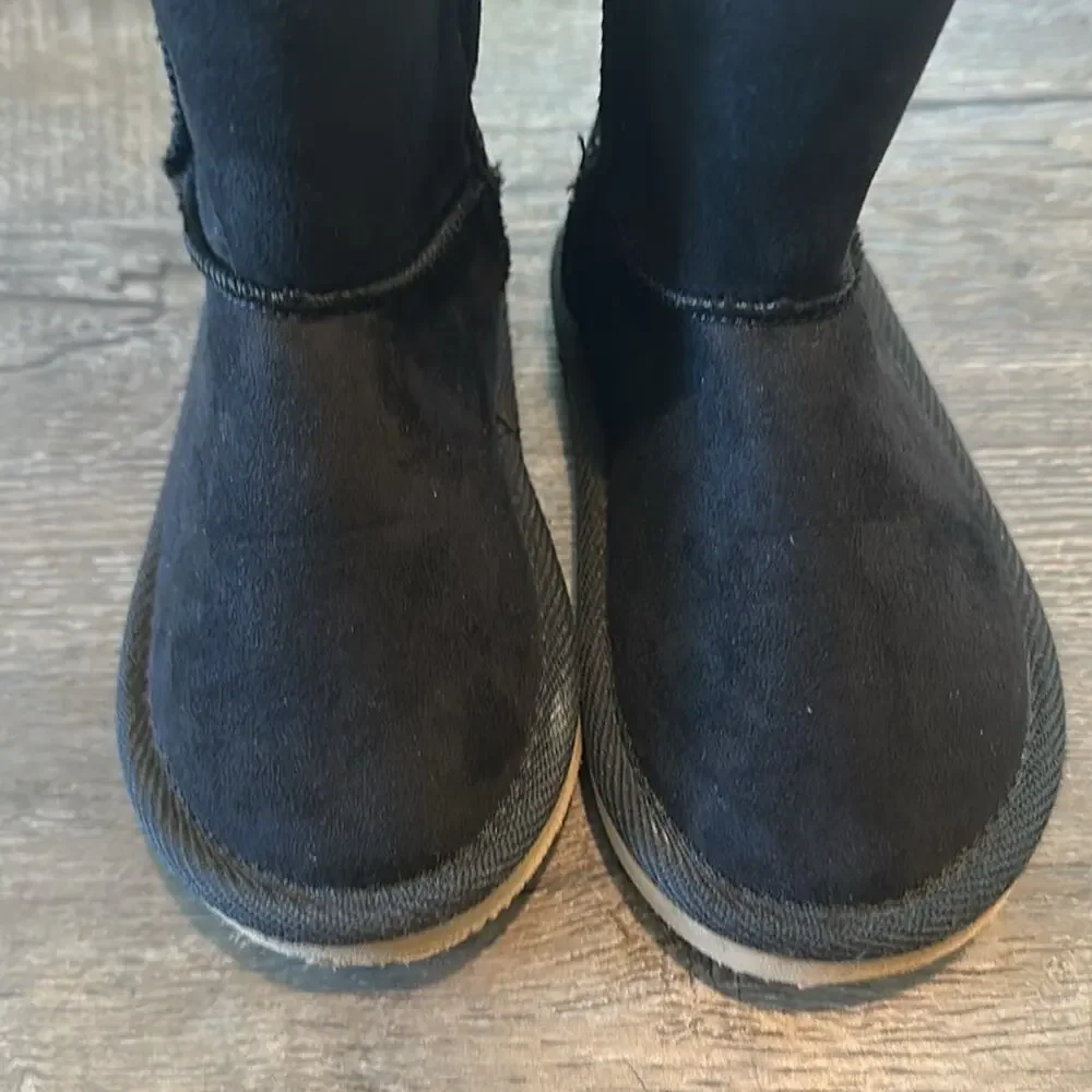 Old Navy‎ Toddler Girl's 8 Faux Suede Black Boots